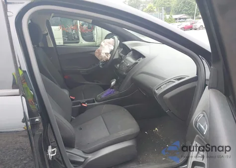 2018 Ford Focus Se z USA, uszkodzony, nr VIN 1FADP3K29JL210227